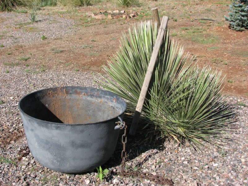 Grossmama's old iron pot